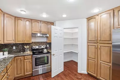 2390 Rainbow Ct, Hayward, CA 94542 - Photo 23