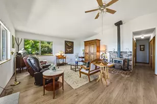 3401 Riviera W Dr, Kelseyville, CA 95451 - Photo 3