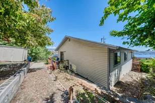 3401 Riviera W Dr, Kelseyville, CA 95451 - Photo 27