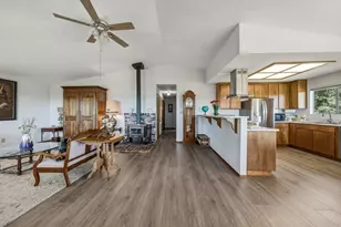 3401 Riviera W Dr, Kelseyville, CA 95451 - Photo 5