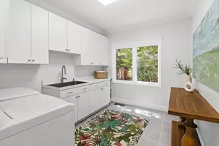 90 Holbrook Ln, Atherton, CA 94027 - Photo 41