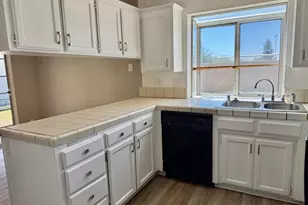 8665 N Cedar Ave 128, Fresno, CA 93720 - Photo 15