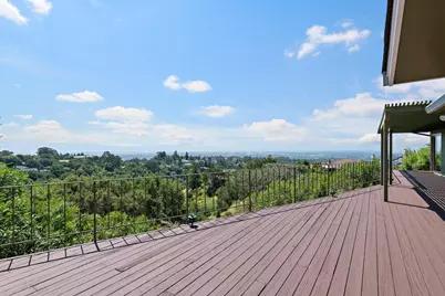 3595 Oakes Dr, Hayward, CA 94542 - Photo 13