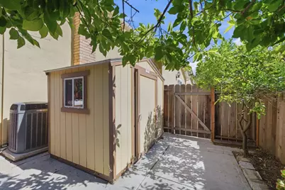 3350 Woodside Ln, San Jose, CA 95121 - Photo 41