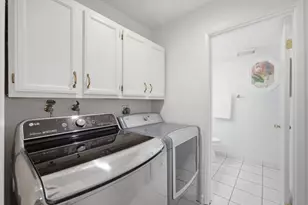 3350 Woodside Ln, San Jose, CA 95121 - Photo 21