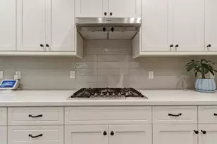 1130 Garcia Gln, Hollister, CA 95023 - Photo 9