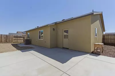 395 Yandris Ct, Los Banos, CA 93635 - Photo 29