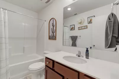395 Yandris Ct, Los Banos, CA 93635 - Photo 17