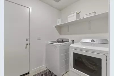 395 Yandris Ct, Los Banos, CA 93635 - Photo 21