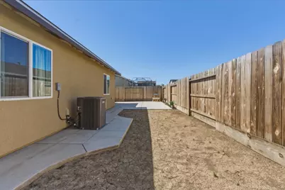 395 Yandris Ct, Los Banos, CA 93635 - Photo 27