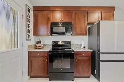 395 Yandris Ct, Los Banos, CA 93635 - Photo 7