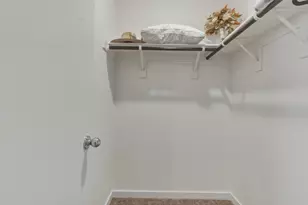 395 Yandris Ct, Los Banos, CA 93635 - Photo 15