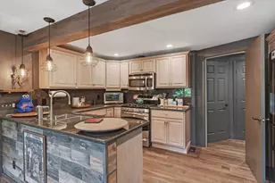 21477 Old Mine Rd, Los Gatos, CA 95033 - Photo 9