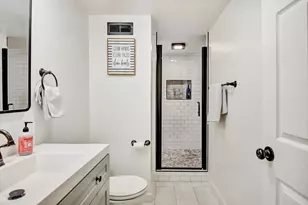 2323 Mastlands Dr, Oakland, CA 94611 - Photo 31
