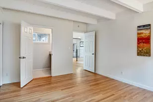 2323 Mastlands Dr, Oakland, CA 94611 - Photo 23