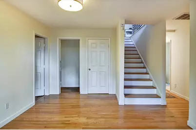 2323 Mastlands Dr, Oakland, CA 94611 - Photo 25