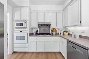 1573 Hemmingway Rd, San Jose, CA 95132 - Photo 27