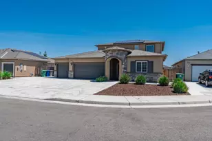 1381 Riverbank Dr, Madera, CA 93637 - Photo 3