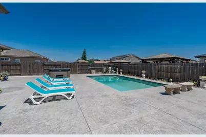1381 Riverbank Dr, Madera, CA 93637 - Photo 39