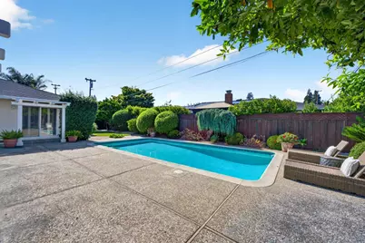 1355 Robsheal Dr, San Jose, CA 95125 - Photo 33