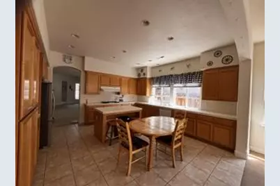 8881 Zinnia St, Gilroy, CA 95020 - Photo 3