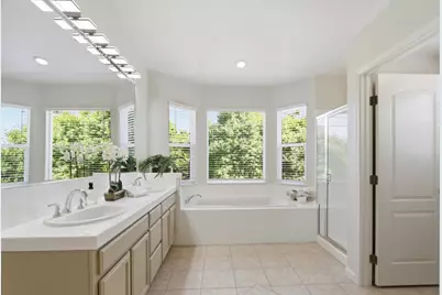 1424 Rosecrest Ter, San Jose, CA 95126 - Photo 33