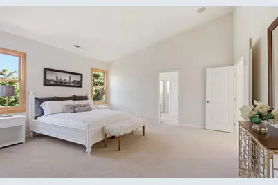1424 Rosecrest Ter, San Jose, CA 95126 - Photo 31