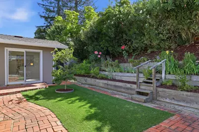 2125 Harkins Ave, Menlo Park, CA 94025 - Photo 35