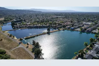 5645 Bergamo Ct, San Jose, CA 95118 - Photo 35