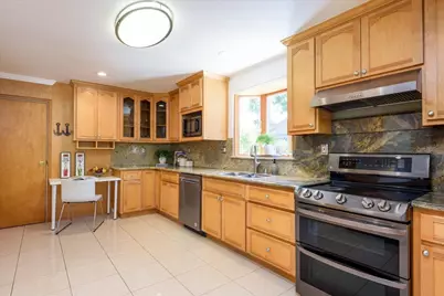 1027 Edmonds Ct, Sunnyvale, CA 94087 - Photo 15