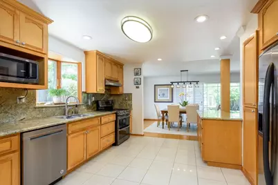 1027 Edmonds Ct, Sunnyvale, CA 94087 - Photo 13
