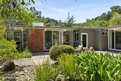 2236 Bunker Hill Dr, San Mateo, CA 94402 - Photo 25
