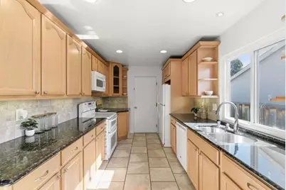 2907 Queens Estates Ct, San Jose, CA 95135 - Photo 19