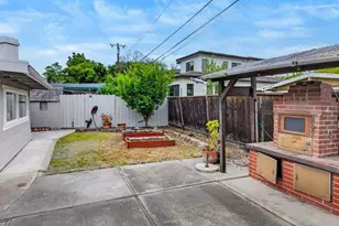 10525 Barnhart Ct, Cupertino, CA 95014 - Photo 25