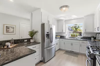 200 Cortez St, Capitola, CA 95010 - Photo 13