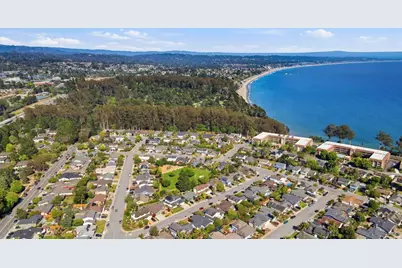 200 Cortez St, Capitola, CA 95010 - Photo 51