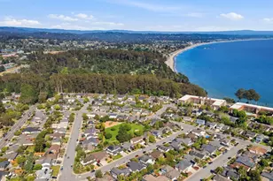 200 Cortez St, Capitola, CA 95010 - Photo 51