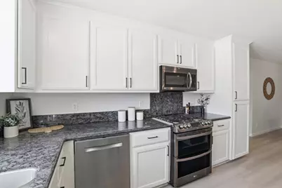 200 Cortez St, Capitola, CA 95010 - Photo 15