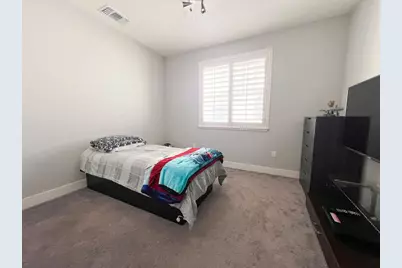 936 Jaguar Pl, Gilroy, CA 95020 - Photo 21