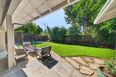 26 Sevilla Dr, Los Altos, CA 94022 - Photo 29