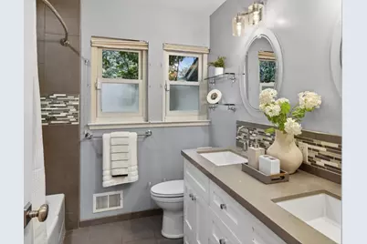 26 Sevilla Dr, Los Altos, CA 94022 - Photo 19