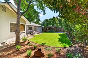 26 Sevilla Dr, Los Altos, CA 94022 - Photo 33
