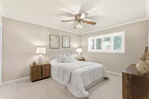 1126 W Knickerbocker Dr, Sunnyvale, CA 94087 - Photo 21