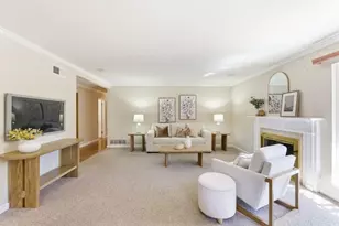 1126 W Knickerbocker Dr, Sunnyvale, CA 94087 - Photo 11