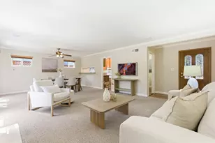 1126 W Knickerbocker Dr, Sunnyvale, CA 94087 - Photo 13
