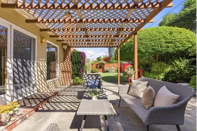 1126 W Knickerbocker Dr, Sunnyvale, CA 94087 - Photo 31