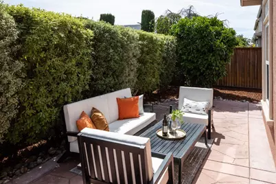 819 Warner Ct, Mountain View, CA 94043 - Photo 25