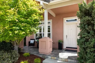 819 Warner Ct, Mountain View, CA 94043 - Photo 3