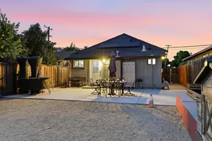 827 Central Ave, Hollister, CA 95023 - Photo 27