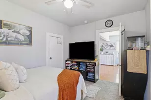 827 Central Ave, Hollister, CA 95023 - Photo 11